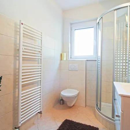Radica 2357 Apartment *